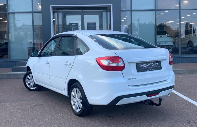 Lada (ВАЗ) Granta I Рестайлинг с пробегом 2022 года, цена 700 000 рублей, 57400 км, хэтчбек, Автокод Объявления
