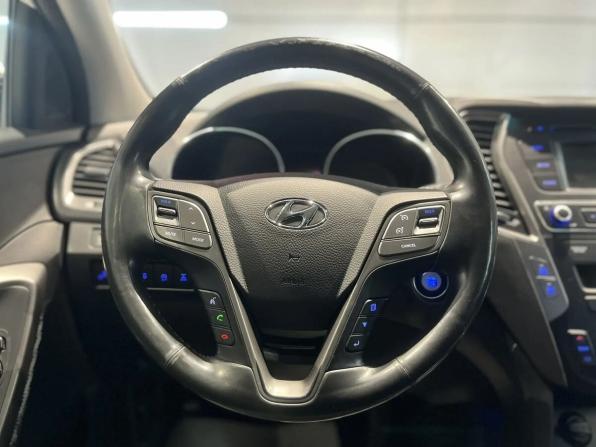 Hyundai Santa Fe III Рестайлинг с пробегом 2017 года, цена 2 049 000 рублей, 170000 км, внедорожник, Автокод Объявления