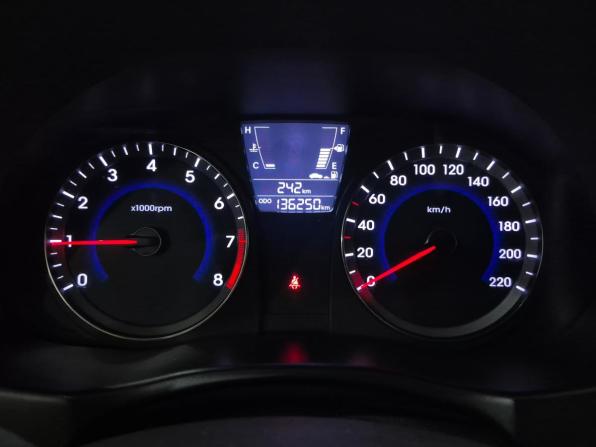 Hyundai Solaris I с пробегом 2013 года, цена 755 000 рублей, 136238 км, седан, Автокод Объявления