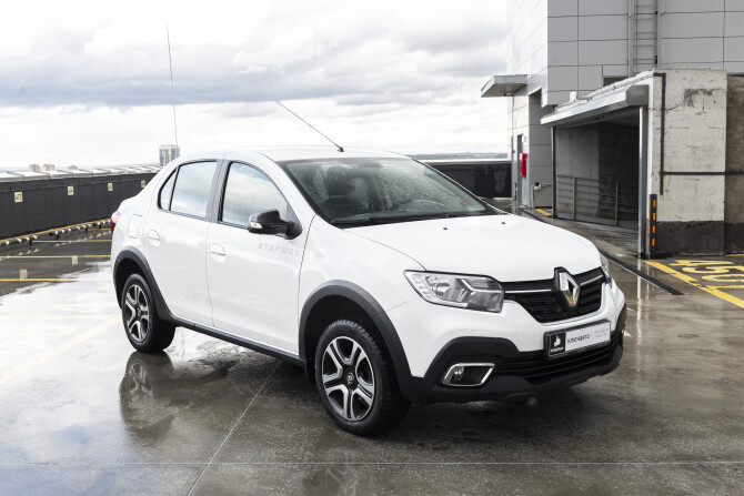 Renault Logan II Рестайлинг с пробегом 2020 года, цена 1 185 000 рублей, 60000 км, седан, Автокод Объявления