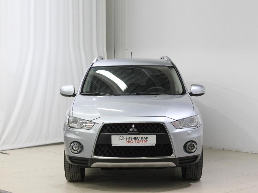 Mitsubishi Outlander II Рестайлинг Курск  - изображение 2