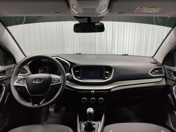 Lada (ВАЗ) Vesta I Рестайлинг (NG) с пробегом 2026 года, цена 1 650 000 рублей, 2893 км, универсал, Автокод Объявления