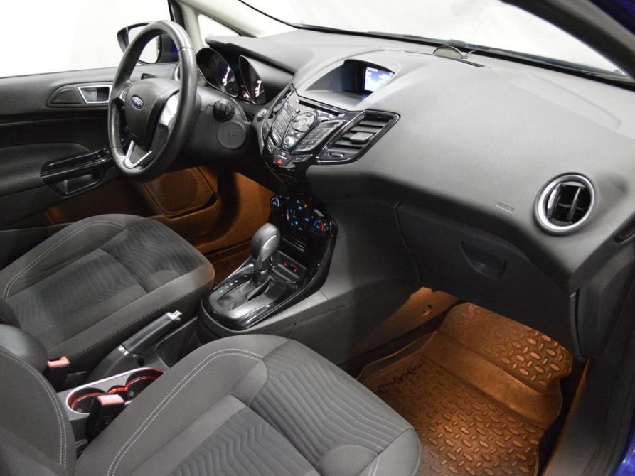 Ford Fiesta Mk6 Рестайлинг Санкт-Петербург  - изображение 12