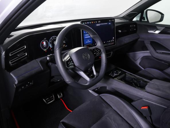 Volkswagen Tiguan III (China Market) с пробегом 2024 года, цена 4 390 000 рублей, 23000 км, внедорожник, Автокод Объявления