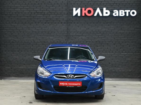 Hyundai Solaris I с пробегом 2014 года, цена 850 000 рублей, 142409 км, хэтчбек, Автокод Объявления