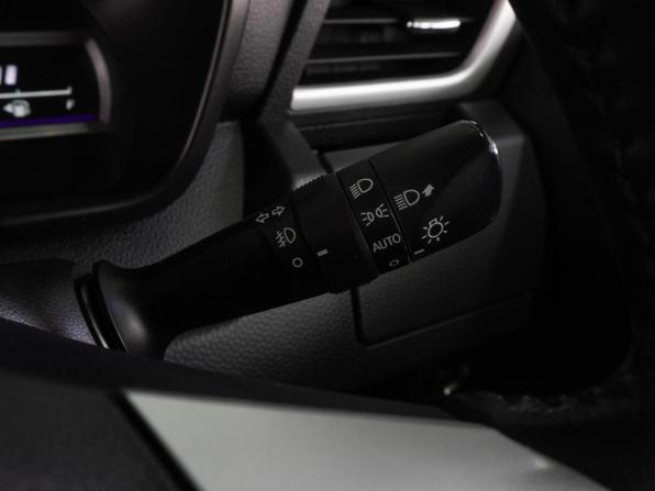 Toyota Roomy I с пробегом 2018 года, цена 1 336 000 рублей, 105674 км, микровэн, Автокод Объявления