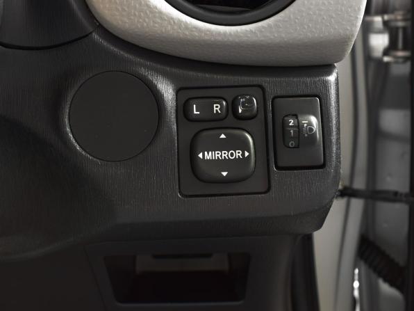 Toyota Vitz III (XP130) с пробегом 2012 года, цена 709 999 рублей, 112862 км, хэтчбек, Автокод Объявления