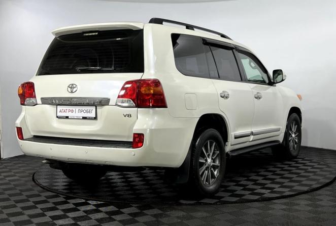 Toyota Land Cruiser 200 Series с пробегом 2012 года, цена 3 150 000 рублей, 286000 км, внедорожник, Автокод Объявления