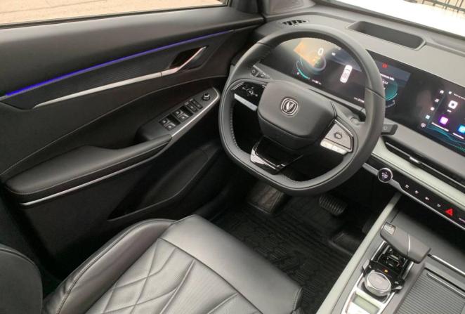 Changan CS75 Plus III с пробегом 2024 года, цена 2 700 000 рублей, 18860 км, внедорожник, Автокод Объявления