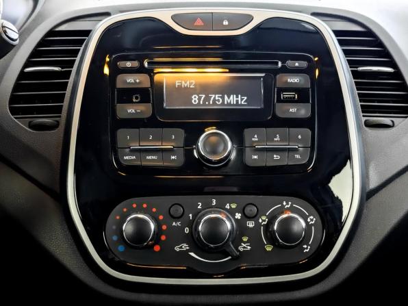 Renault Kaptur I с пробегом 2017 года, цена 1 320 000 рублей, 141645 км, внедорожник, Автокод Объявления