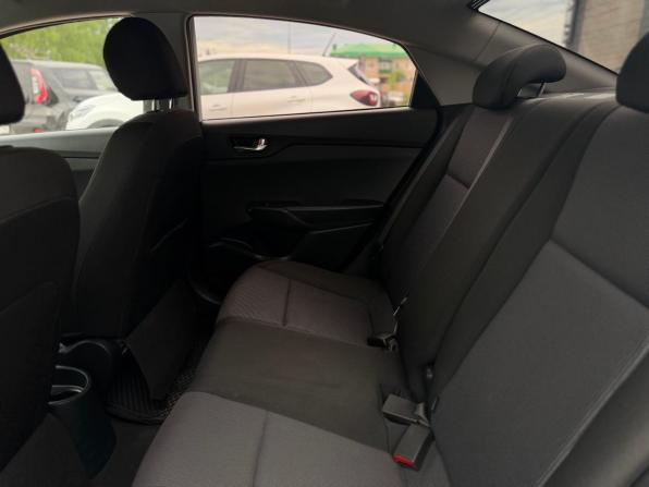 Hyundai Solaris II Рестайлинг с пробегом 2021 года, цена 1 670 000 рублей, 62644 км, седан, Автокод Объявления