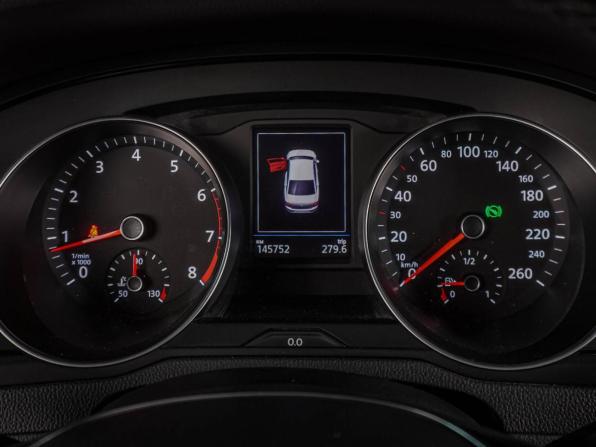 Volkswagen Passat B8 с пробегом 2017 года, цена 1 849 000 рублей, 145752 км, седан, Автокод Объявления