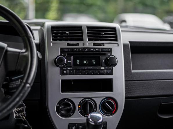Jeep Liberty (Patriot) с пробегом 2008 года, цена 579 001 рубль, 329808 км, внедорожник, Автокод Объявления