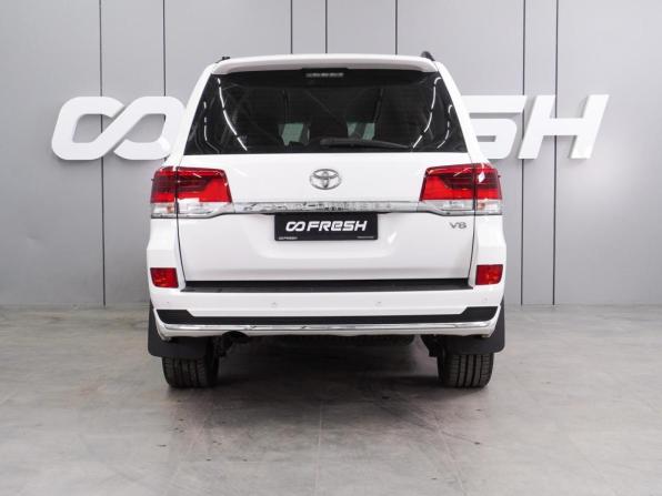 Toyota Land Cruiser 200 Series Рестайлинг 2 с пробегом 2015 года, цена 4 999 000 рублей, 145219 км, внедорожник, Автокод Объявления