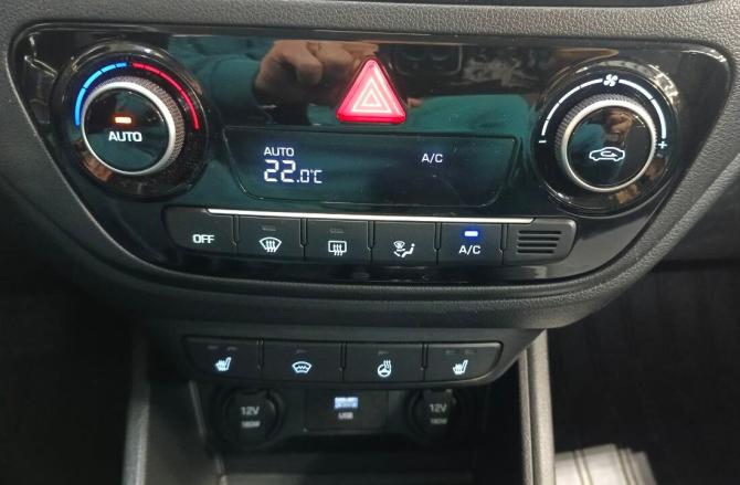 Hyundai Solaris II Рестайлинг с пробегом 2021 года, цена 1 510 000 рублей, 122971 км, седан, Автокод Объявления