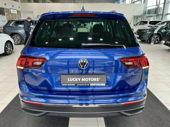 Volkswagen Tiguan II Рестайлинг с пробегом 2021 года, цена 3 495 000 рублей, 88379 км, внедорожник, Автокод Объявления