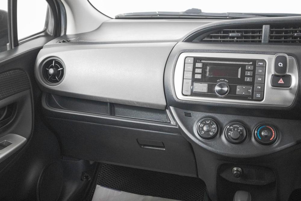 Toyota Vitz III (XP130) Рестайлинг Кемерово  - изображение 13