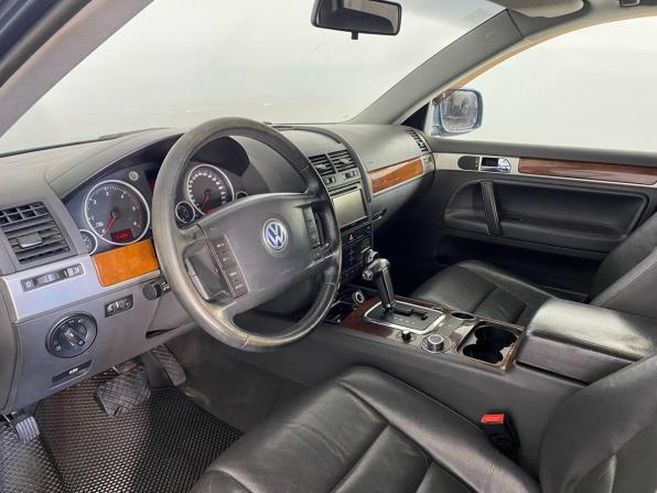 Volkswagen Touareg I с пробегом 2006 года, цена 599 000 рублей, 314000 км, внедорожник, Автокод Объявления