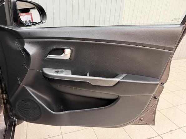 Kia Rio III с пробегом 2014 года, цена 749 000 рублей, 137271 км, седан, Автокод Объявления