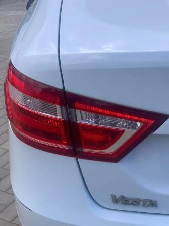 Lada (ВАЗ) Vesta I с пробегом 2018 года, цена 829 900 рублей, 140932 км, седан, Автокод Объявления