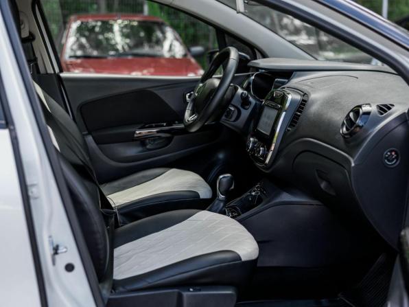Renault Kaptur I с пробегом 2018 года, цена 1 328 000 рублей, 81614 км, внедорожник, Автокод Объявления