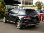 Volkswagen Touareg I Рестайлинг Москва  - изображение 21