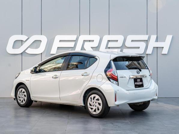 Toyota Aqua I Рестайлинг 2 с пробегом 2018 года, цена 1 250 000 рублей, 147284 км, хэтчбек, Автокод Объявления