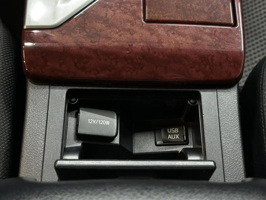 Toyota Camry VII (XV50) Красноярск  - изображение 31