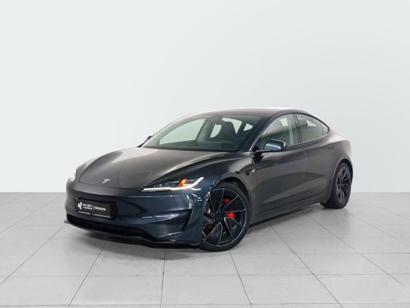 Tesla Model 3 I Рестайлинг с пробегом 2025 года, цена 7 800 000 рублей, 17261 км, седан, Автокод Объявления