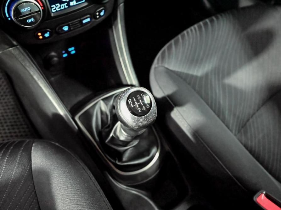 Hyundai Solaris I Екатеринбург  - изображение 14