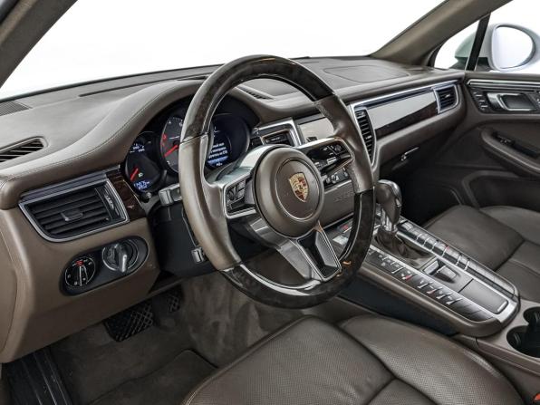Porsche Macan I с пробегом 2015 года, цена 2 550 000 рублей, 114440 км, внедорожник, Автокод Объявления