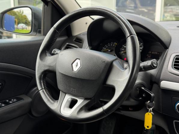 Renault Megane III с пробегом 2012 года, цена 675 000 рублей, 191695 км, хэтчбек, Автокод Объявления