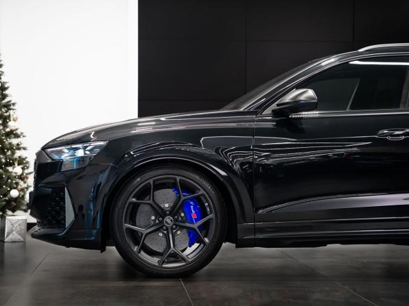 Audi RS Q8 I Рестайлинг с пробегом 2024 года, цена 24 900 000 рублей, 40 км, внедорожник, Автокод Объявления