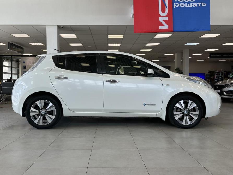 Nissan Leaf I (ZE0/AZE0) Москва  - изображение 6