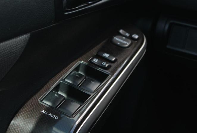 Toyota Camry VII (XV50) Рестайлинг с пробегом 2014 года, цена 2 215 000 рублей, 136663 км, седан, Автокод Объявления