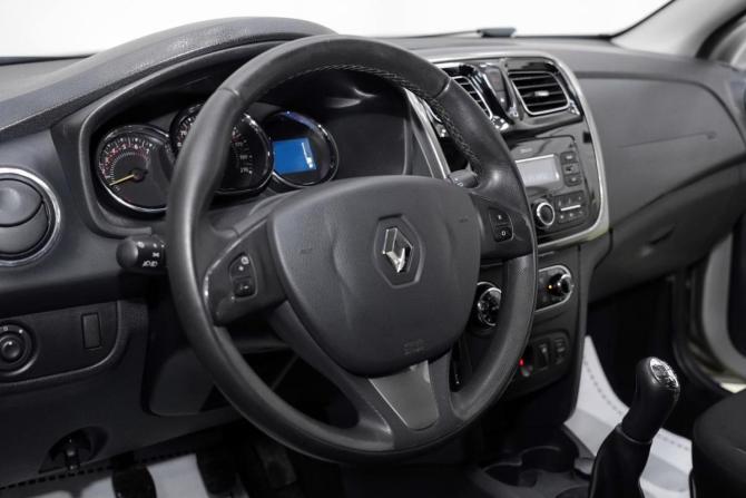 Renault Sandero II с пробегом 2018 года, цена 629 000 рублей, 84916 км, хэтчбек, Автокод Объявления