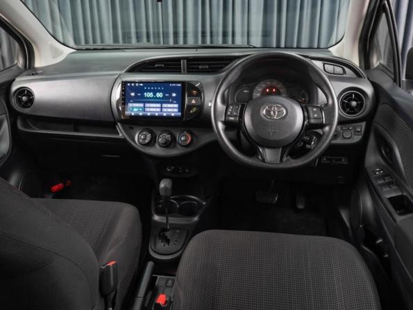 Toyota Vitz III (XP130) Рестайлинг 2 с пробегом 2019 года, цена 1 079 000 рублей, 106704 км, хэтчбек, Автокод Объявления