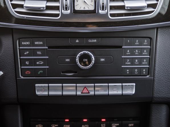 Mercedes-Benz E-Класс IV (W212 S212 C207) Рестайлинг с пробегом 2015 года, цена 1 698 000 рублей, 226907 км, седан, Автокод Объявления