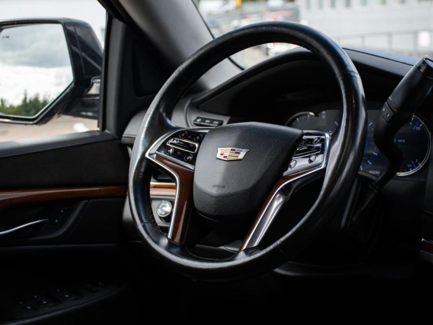 Cadillac Escalade IV Москва  - изображение 18