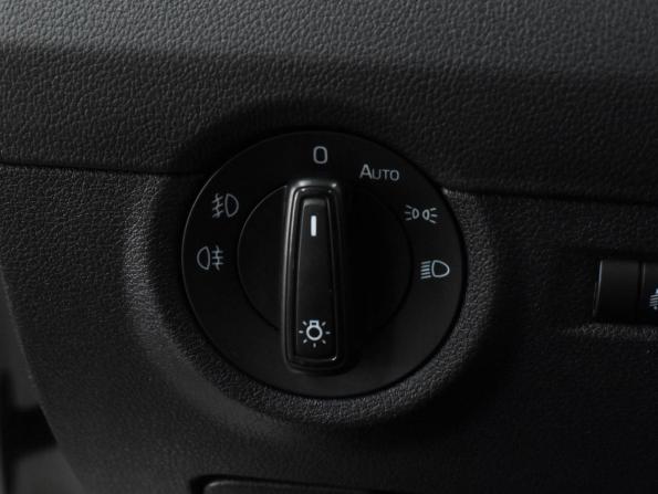 Skoda Octavia III (A7) с пробегом 2016 года, цена 1 574 000 рублей, 133191 км, лифтбек, Автокод Объявления