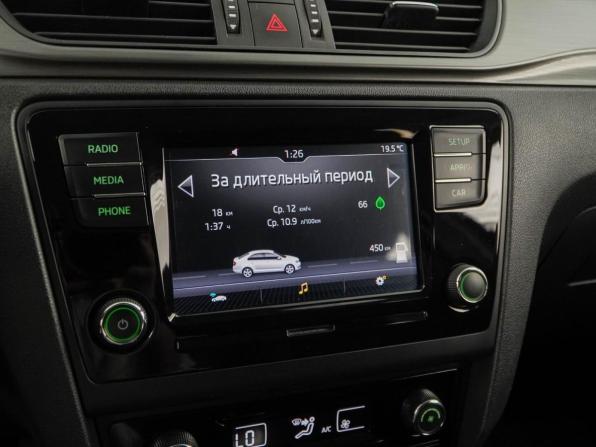 Skoda Rapid I Рестайлинг с пробегом 2018 года, цена 1 498 444 рубля, 115552 км, лифтбек, Автокод Объявления