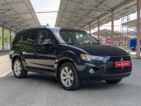 Mitsubishi Outlander II Рестайлинг с пробегом 2010 года, цена 1 099 900 рублей, 227000 км, внедорожник, Автокод Объявления
