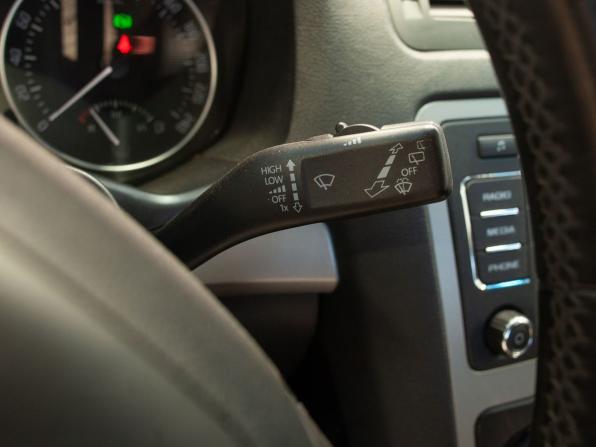 Skoda Octavia II (A5) Рестайлинг с пробегом 2011 года, цена 665 000 рублей, 249015 км, лифтбек, Автокод Объявления
