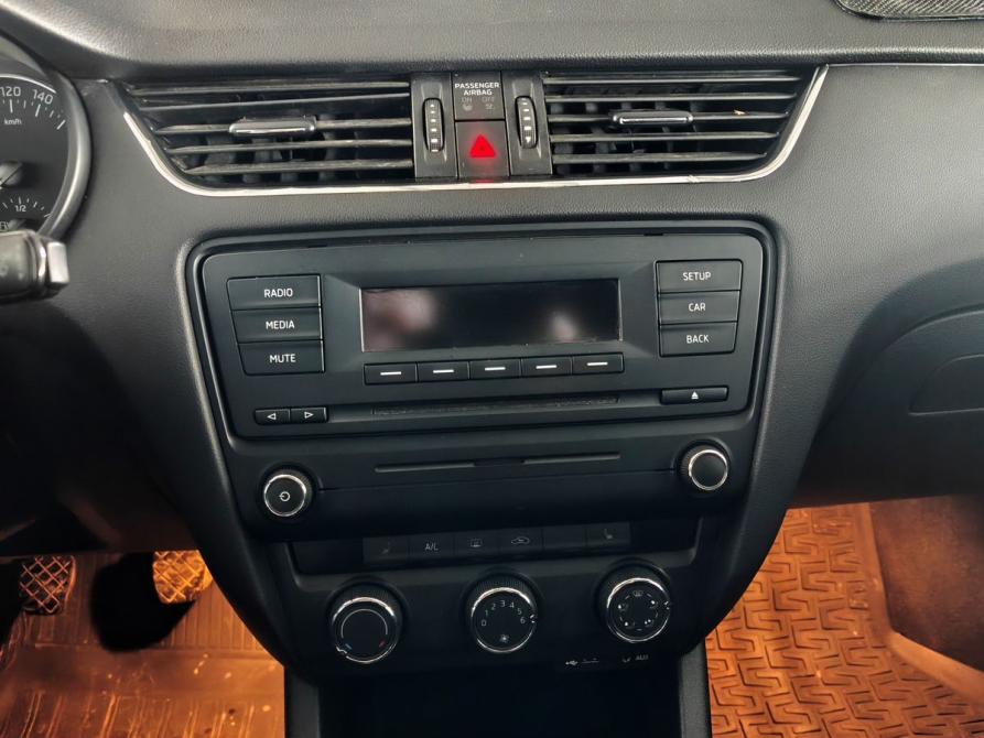 Skoda Octavia III (A7) Москва  - изображение 12