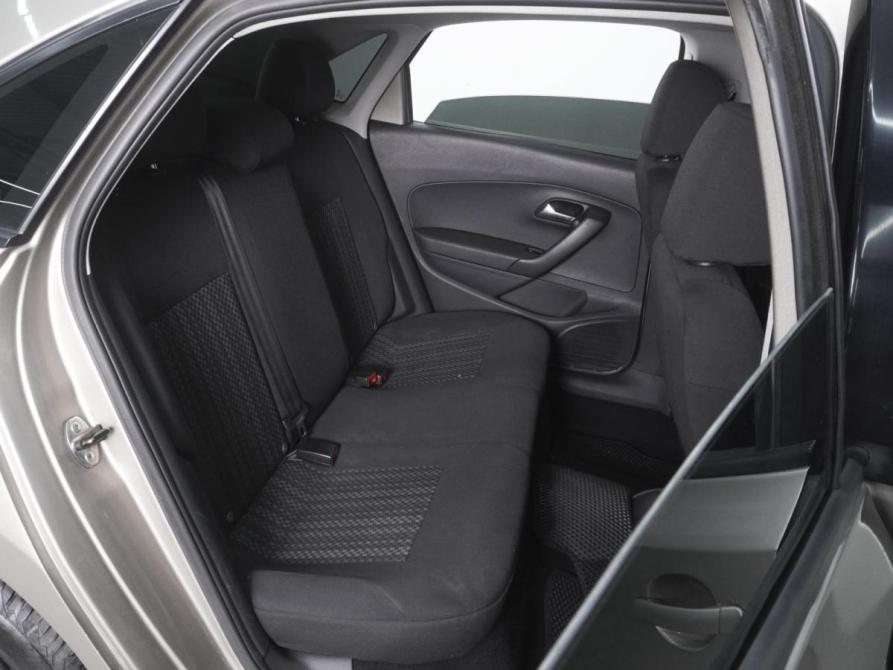 Volkswagen Polo V Рестайлинг Ростов-на-Дону  - изображение 7