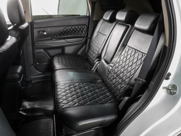 Mitsubishi Outlander III Рестайлинг с пробегом 2014 года, цена 1 699 000 рублей, 191063 км, внедорожник, Автокод Объявления