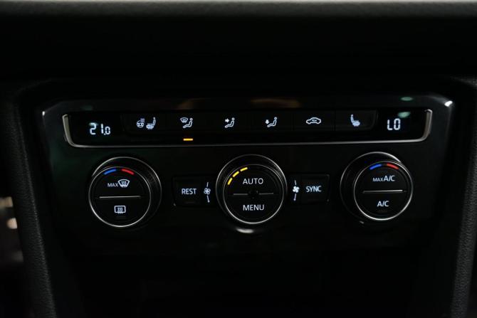 Volkswagen Tiguan II с пробегом 2019 года, цена 2 393 000 рублей, 144000 км, внедорожник, Автокод Объявления