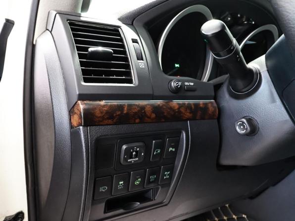 Toyota Land Cruiser 200 Series Рестайлинг 2 с пробегом 2015 года, цена 4 150 000 рублей, 258311 км, внедорожник, Автокод Объявления