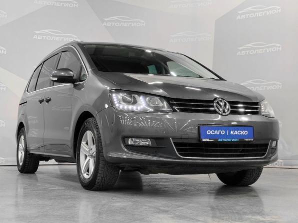Volkswagen Sharan II с пробегом 2013 года, цена 1 330 000 рублей, 150000 км, минивэн, Автокод Объявления
