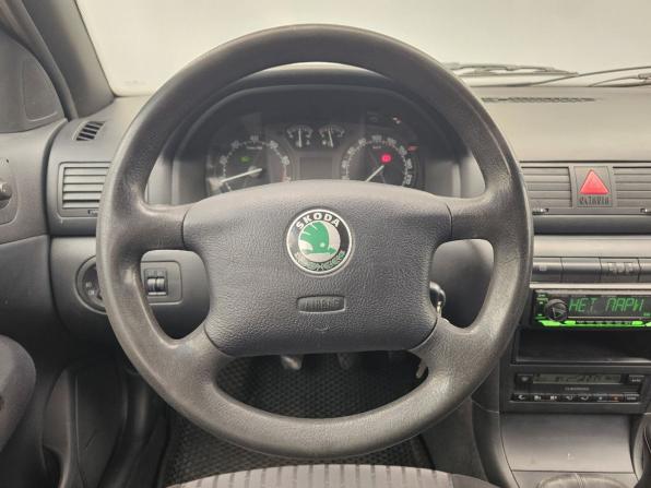 Skoda Octavia I (A4) Рестайлинг с пробегом 2002 года, цена 315 000 рублей, 327963 км, лифтбек, Автокод Объявления
